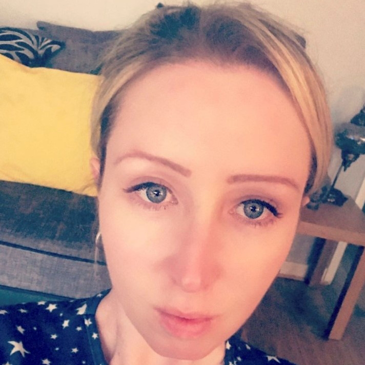Zoe Holt